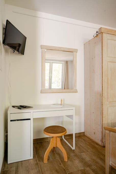 Tolles Apartment In Idyllischer Ruhiger Lage Брауншвейг Экстерьер фото